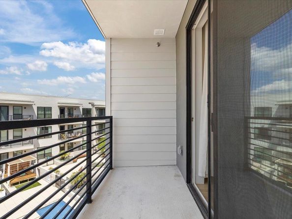 1701 Simond Ave 636, Austin TX 78723