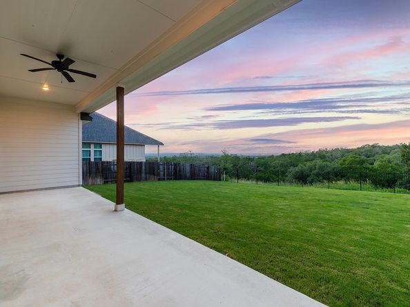 514 Round Valley TRL, Liberty Hill TX 78642