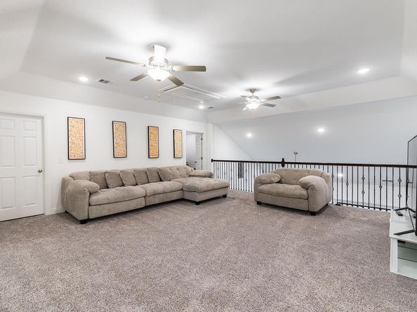 514 Round Valley TRL, Liberty Hill TX 78642