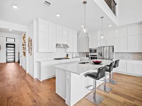514 Round Valley TRL, Liberty Hill TX 78642