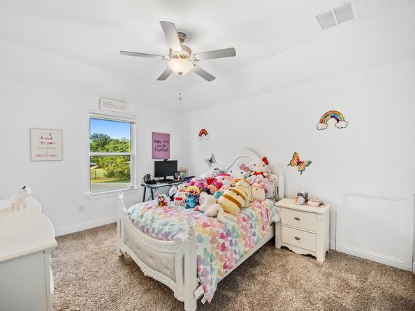 514 Round Valley TRL, Liberty Hill TX 78642