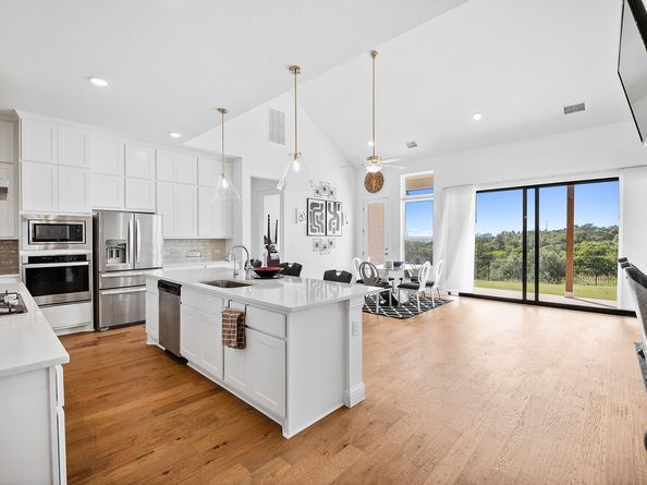 514 Round Valley TRL, Liberty Hill TX 78642