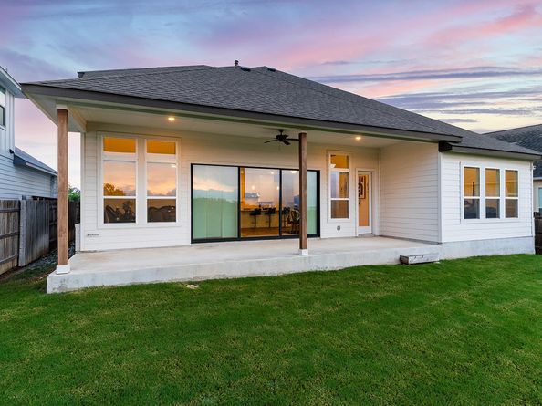 514 Round Valley TRL, Liberty Hill TX 78642