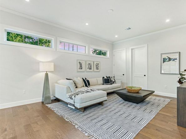 1603 Willow ST, Austin TX 78702