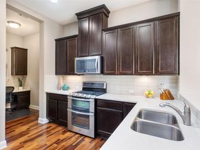 2505 Hopsack Mills RD, Austin TX 78748