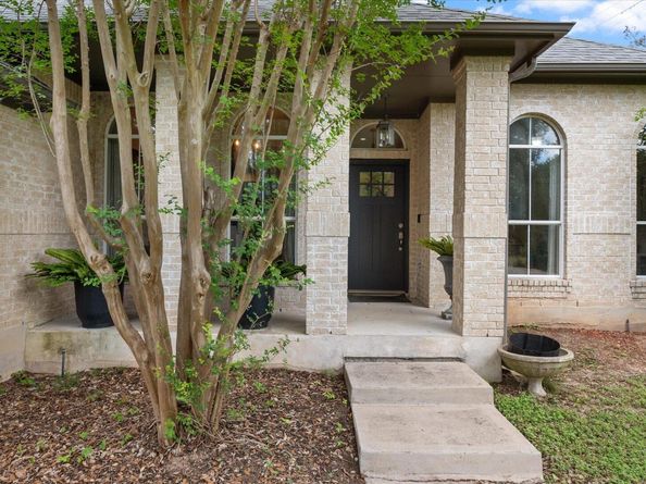 147 Long Wood Avenue Ave, Lakeway TX 78734