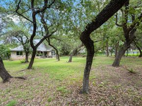 147 Long Wood Avenue Ave, Lakeway TX 78734