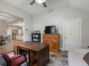 147 Long Wood Avenue Ave, Lakeway TX 78734