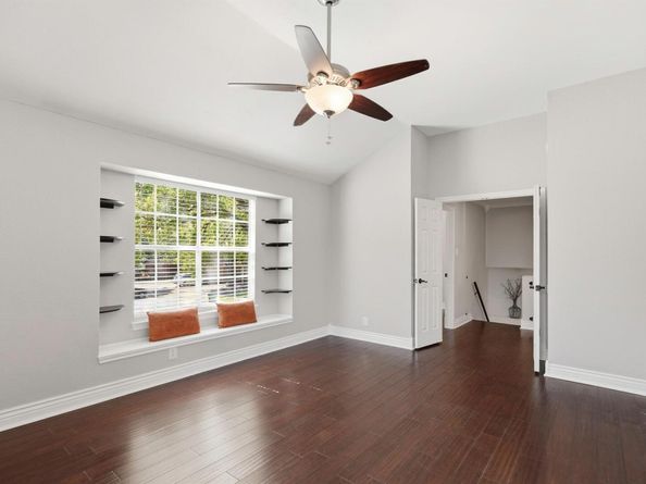 1108 Redbird DR, Cedar Park TX 78613