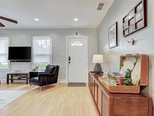 5204 Huisache ST 1, Austin TX 78751