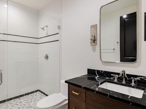 1510 Pease RD, Austin TX 78703