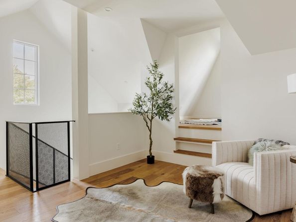 1510 Pease RD, Austin TX 78703