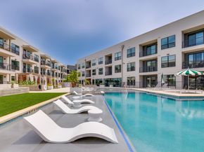 1701 Simond Ave 618, Austin TX 78723