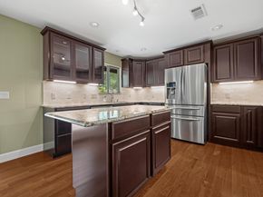 7504 Creekbluff DR, Austin TX 78750