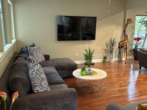 7504 Creekbluff DR, Austin TX 78750