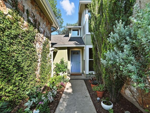 8600 Loralinda DR, Austin TX 78753