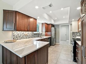 8600 Loralinda DR, Austin TX 78753
