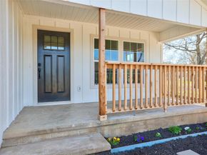 107 Russell ST, Liberty Hill TX 78642