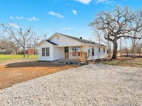 107 Russell ST, Liberty Hill TX 78642