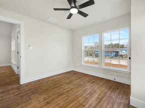 107 Russell ST, Liberty Hill TX 78642