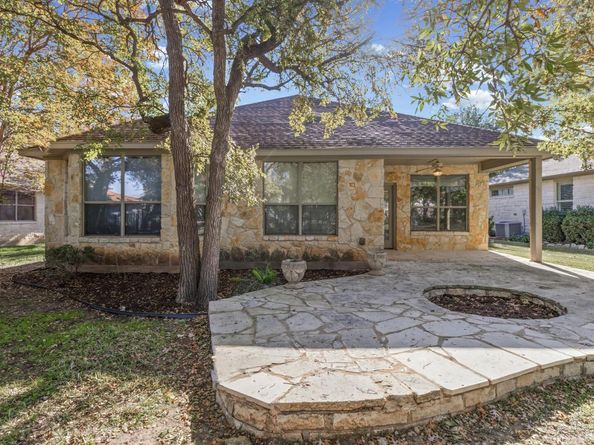 715 Enchanted Rock TRL, Georgetown TX 78633