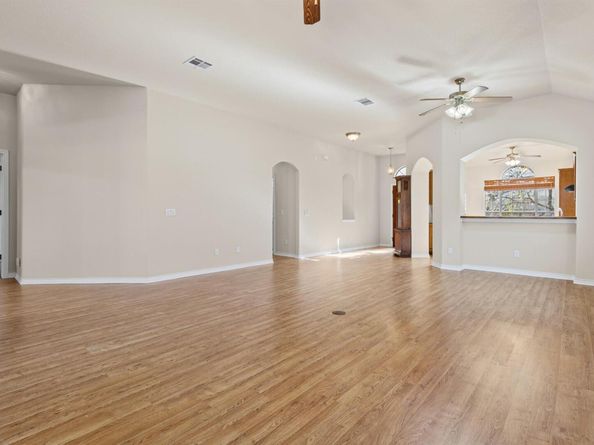 715 Enchanted Rock TRL, Georgetown TX 78633