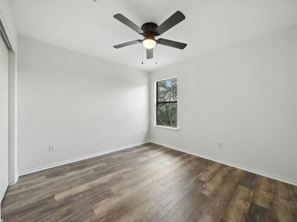 5401 Apple Orchard LN, Austin TX 78744