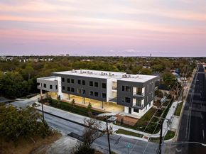 5515 Humming Bird LN 206, Austin TX 78745