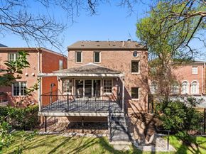 2702 Hillview Green LN, Austin TX 78703