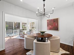 2702 Hillview Green LN, Austin TX 78703