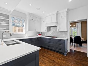 2702 Hillview Green LN, Austin TX 78703