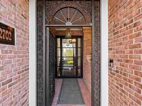 2702 Hillview Green LN, Austin TX 78703