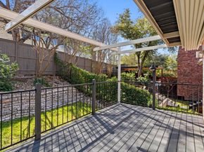 2702 Hillview Green LN, Austin TX 78703