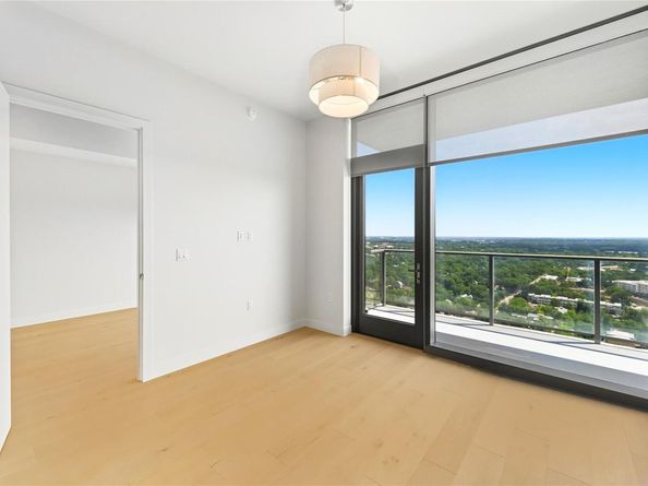 44 East Ave 2508, Austin TX 78701