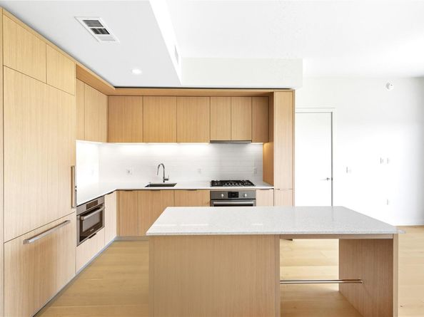 44 East Ave 2508, Austin TX 78701