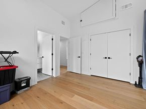 1206 Luna ST 2, Austin TX 78721