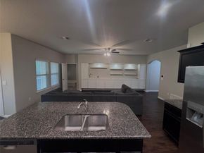 733 Pinnacle DR, Georgetown TX 78626