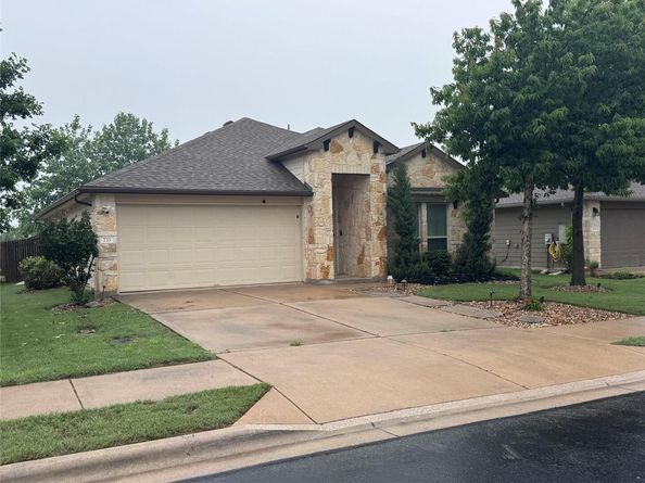 733 Pinnacle DR, Georgetown TX 78626