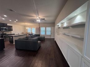 733 Pinnacle DR, Georgetown TX 78626