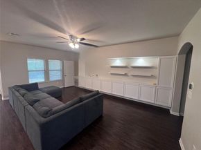 733 Pinnacle DR, Georgetown TX 78626