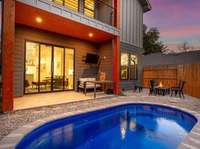 910 Tillery ST A, Austin TX 78702