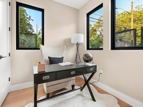 1401 E 3rd ST 2, Austin TX 78702