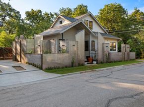 1401 E 3rd ST 2, Austin TX 78702