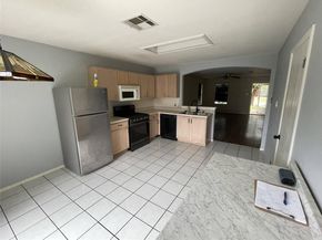110 Brentwood DR, Leander TX 78641