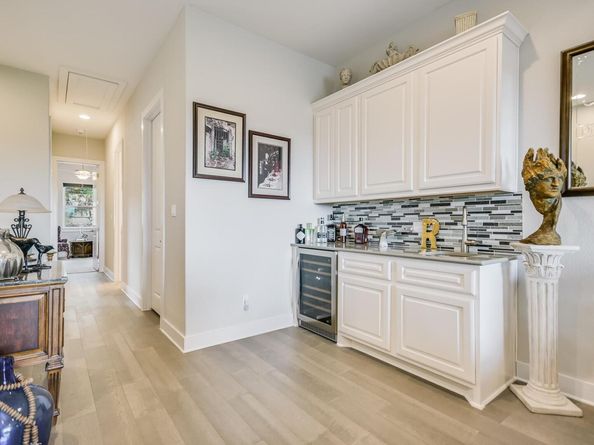 404 Marina View WAY, Lakeway TX 78734