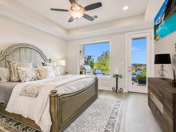 404 Marina View WAY, Lakeway TX 78734