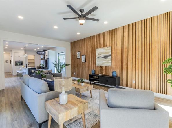 6905 Daugherty ST, Austin TX 78757