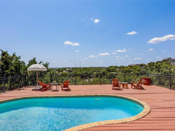 6220 Ledge Mountain DR, Austin TX 78731