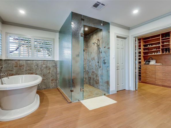 6220 Ledge Mountain DR, Austin TX 78731