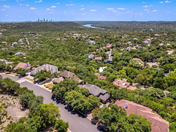 6220 Ledge Mountain DR, Austin TX 78731